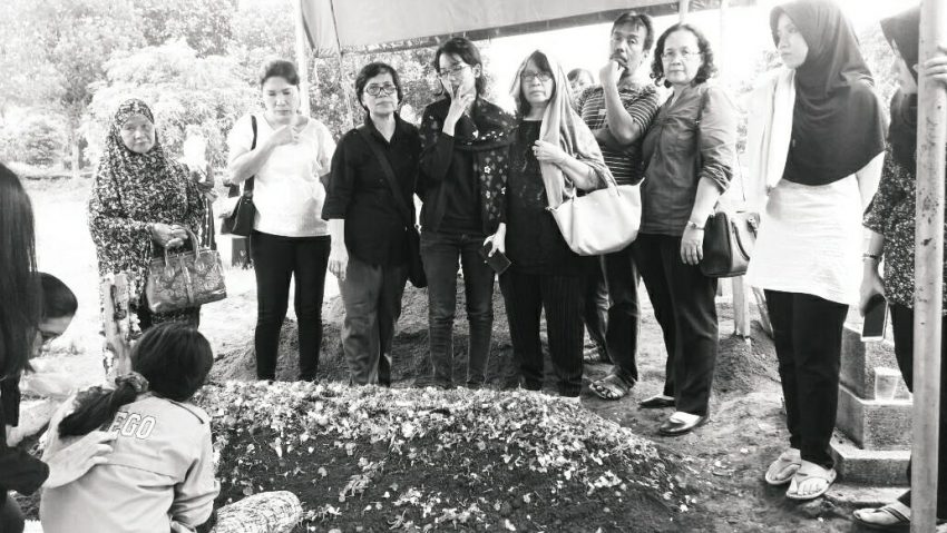 Tentang Melepaskan yang Tersayang